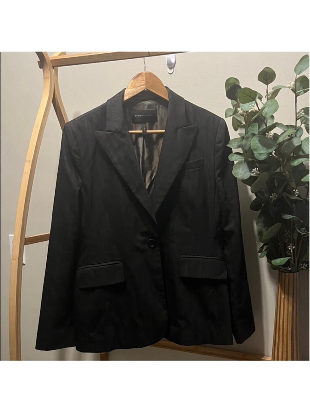 BCBGMaxazria Dark Grey 44% Wool Single Breasted Blazer